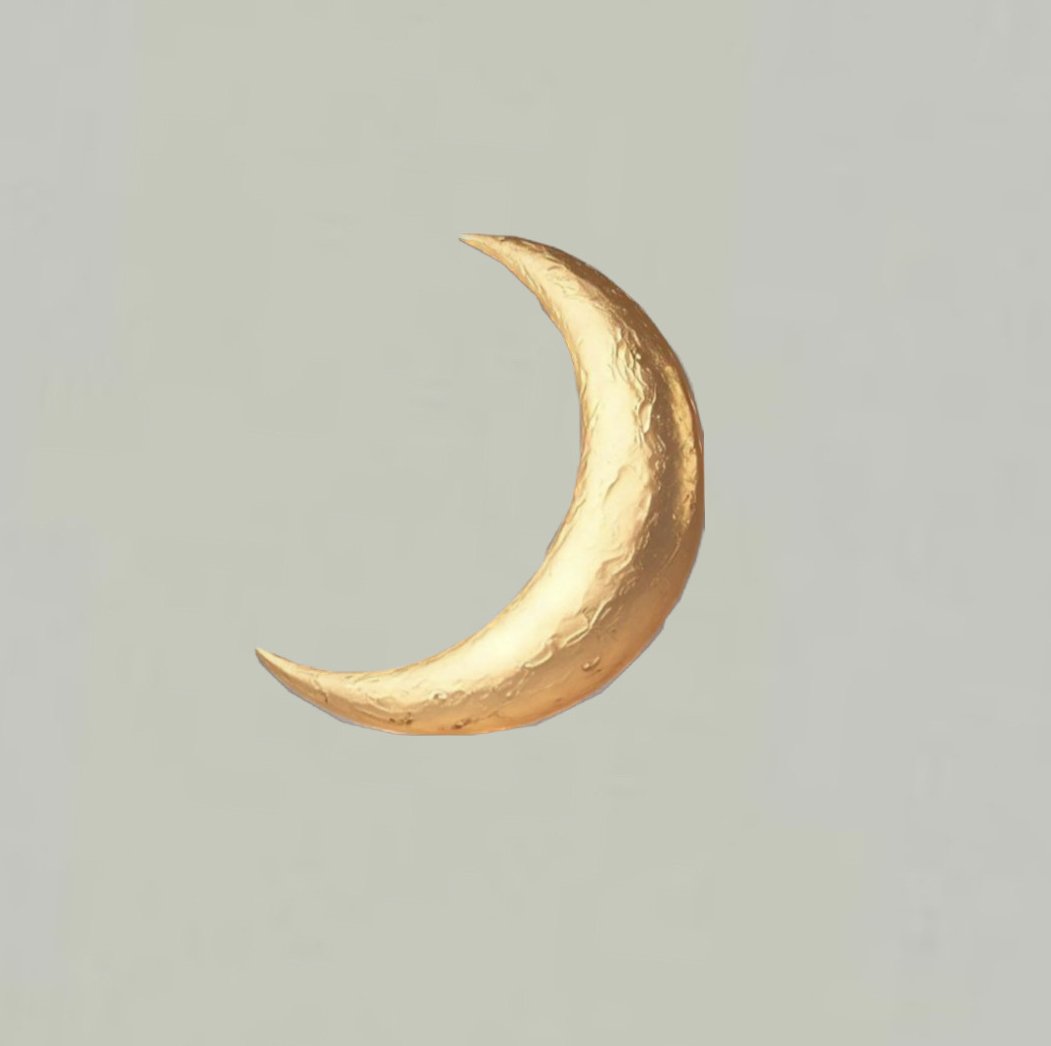ماه تولد طلا زنانه